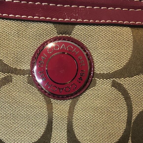 Coach maroon burgundy top zip shoulder bag - Picture 9 of 15